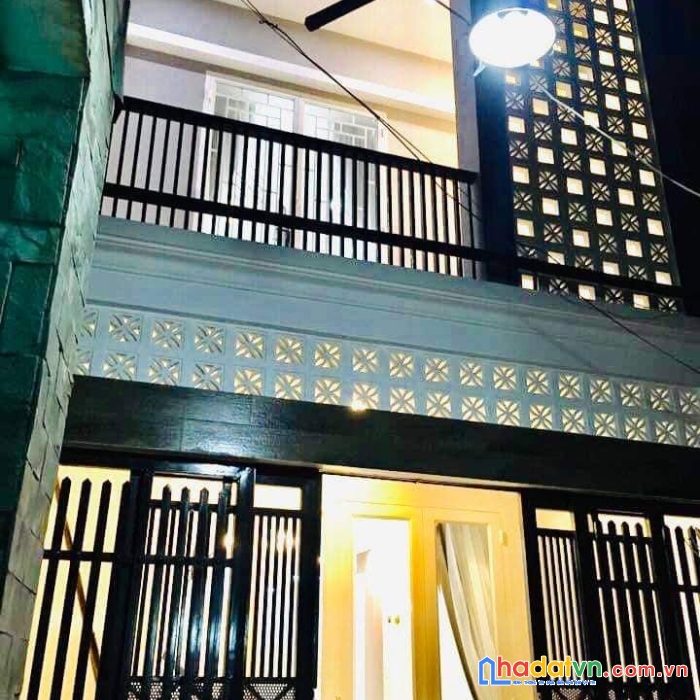 Bán nhà đi qatar-nơ trang long- 49m2- chỉ 5.5 tỷ-còn thương lượng