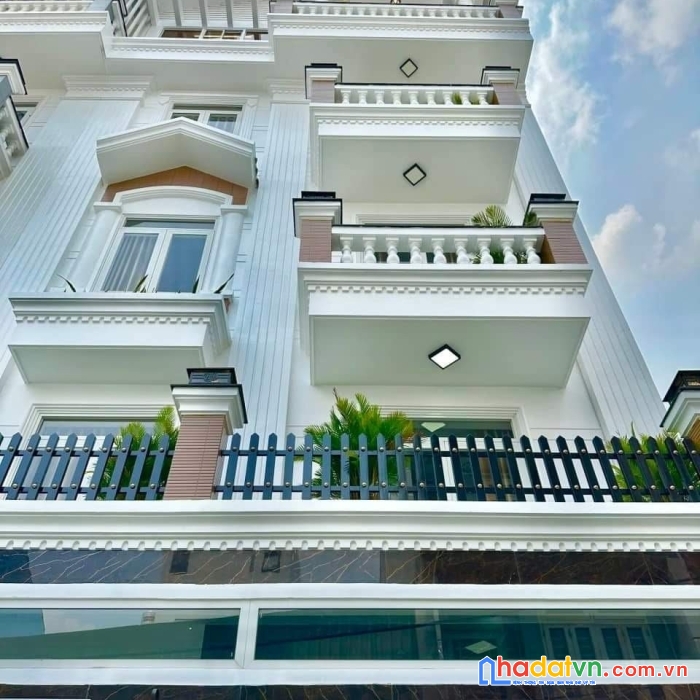 Cần bán gấp nhà 6 phòng ngủ, hxh, phan văn trị, bình thạnh, 70m2, 5.8 tỷ
