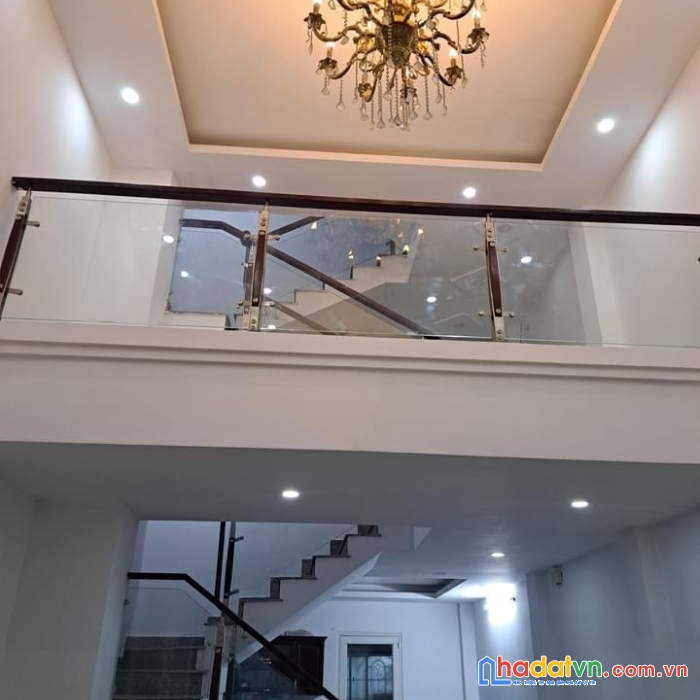 Bán nhà 2 mặt tiền kinh doanh đường số ra lâm văn bền giá 10 tỷ hơn