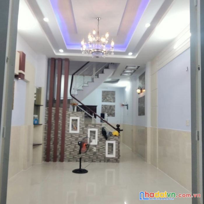 Bán nhà nát đường bãi sậy trung tâm quận 6 giá cực rẻ. gần đường hồng bàng hậu giang đại lộ võ văn