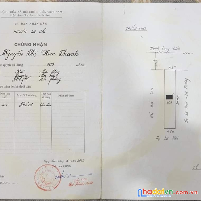 Bán lô đất cực đẹp mặt đường máng.
- 109m mặt tiền 4.5m.