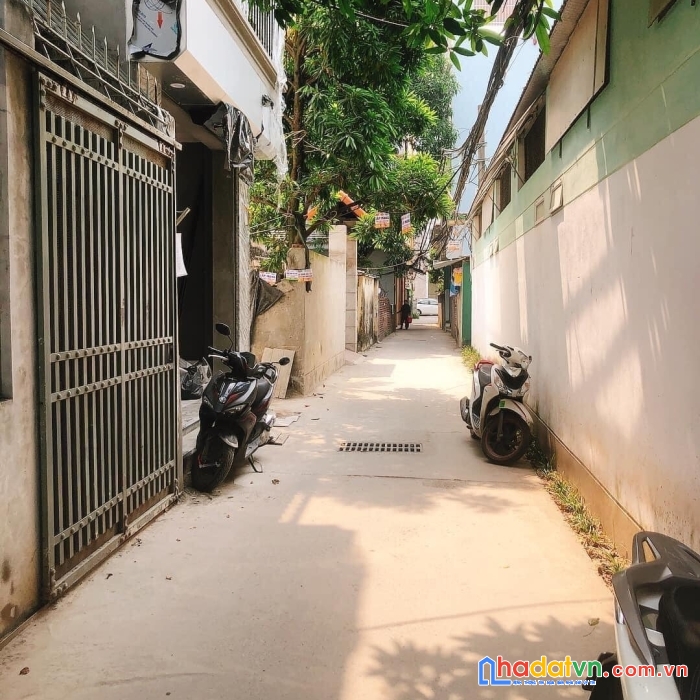Bán nhà trường chinh, phân lô, gần ô tô, sổ vuông, 65m2* chỉ 5,6 tỷ