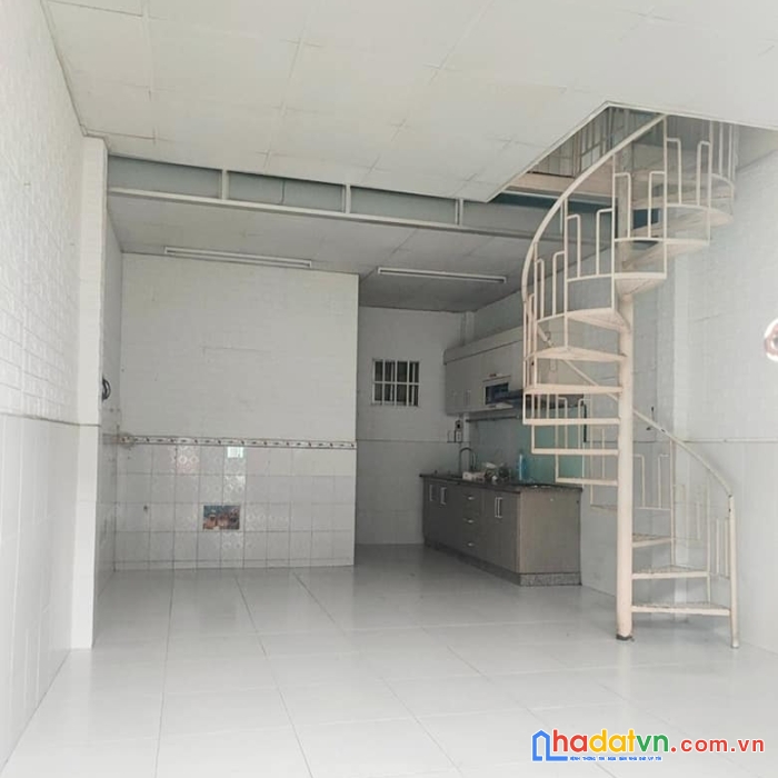 - giá cực sốc, chỉ còn 3ty68 đường 6,p hiệp bình chánh, thủ đức