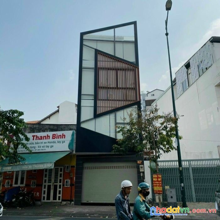 Bán nhà mặt tiền đường bạch đằng, p2 tân bình