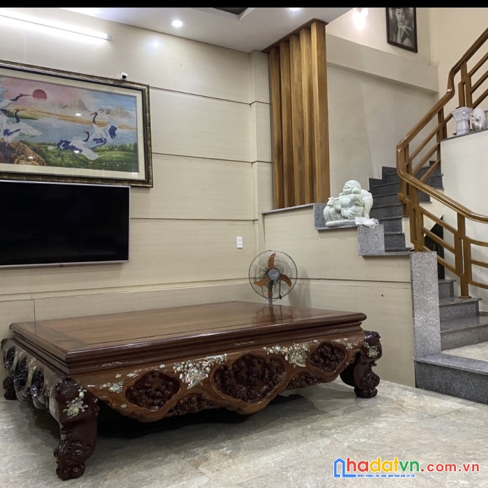 Gồng lãi, chủ bán gấp biệt thự 2 mặt tiền đ. 2/9 - 300m2 - chỉ 42 tỷ.