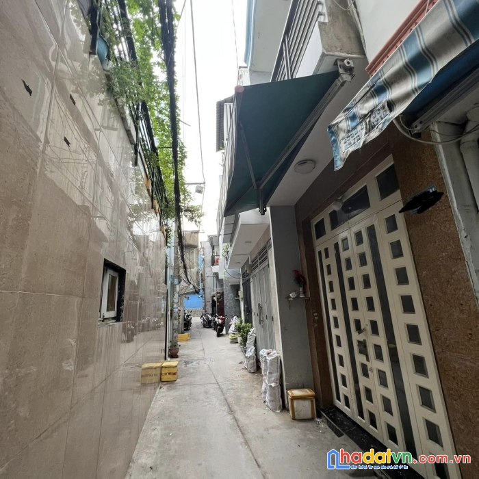 Hot hot – chưa tới 2ty có ngay nhà trung tâm tân bình, trần văn quang, 2 tầng, dtsd 30m2.
