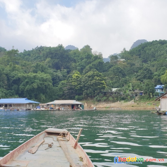 Cần bán nhanh siêu phẩm nghỉ dưỡng cuối cùng còn sót lại 663m 400m ont bám hồ hòa bình tại ngòi