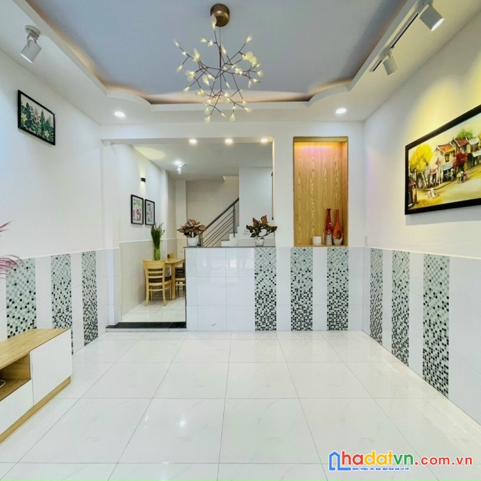 Hẻm 3m, trần khắc chân, 3.8 x 9m, 2pn, chỉ 3.8 tỷ, phú nhuận