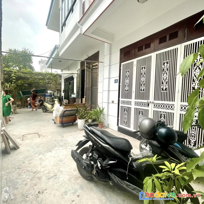 Chủ cần bán nhà quang tiến, nam từ liêm diện tích 30m2 giá 3.2 tỷ có thỏa thuận