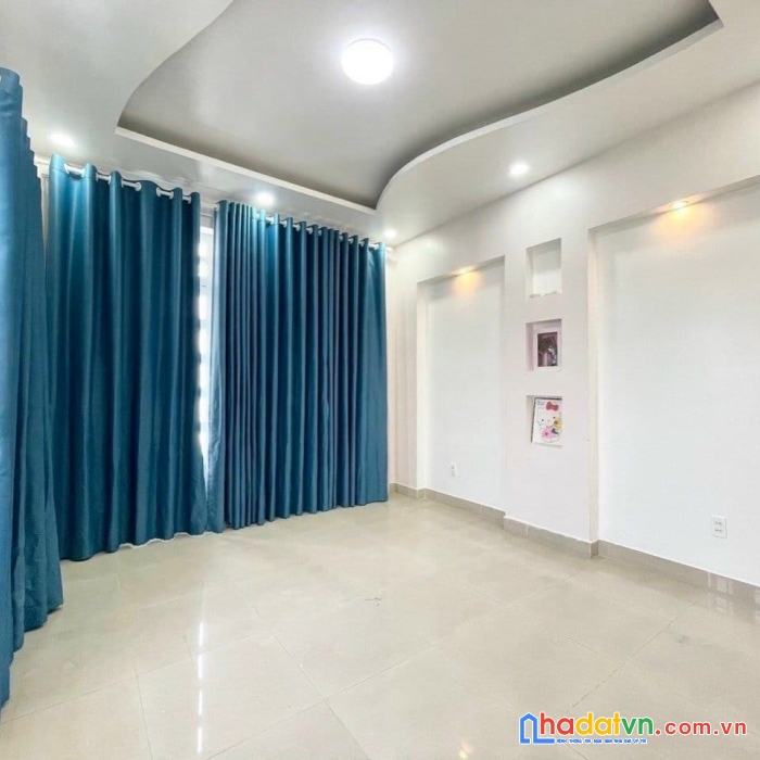 Hẻm 3.5m, đẹp, nguyễn trung trực, 3.8 x 13.5m, 6.2 tỷ, bình thạnh