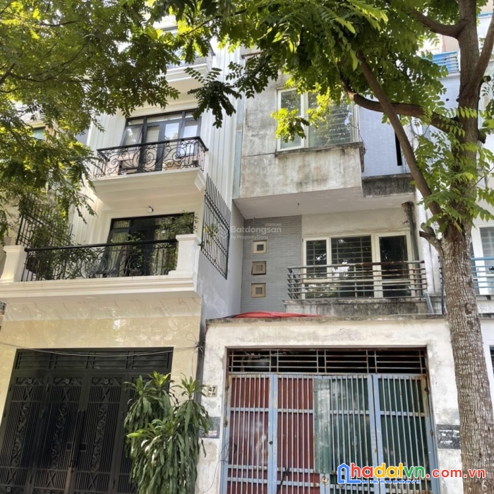 Chính chủ bán căn xây thô liền kề kđt văn phú hà đông, lô đẹp dt 90m2, lh 0902 133 003