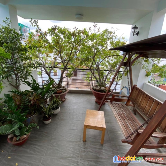 Giảm 500 tr, bán nhà trần bình trọng, 5 lầu, hxh, 5m x 15m, 6.1 tỷ