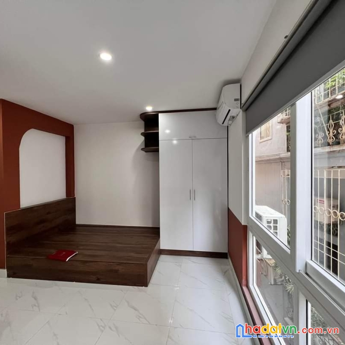 Bán cc mini hoàng văn thái 60m,7 tầng,12p 1k1n,ô tô cách nhà 25m