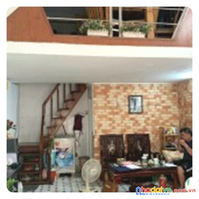 Nhỉnh 3tỷ, nhà nguyễn trọng tuyển giáp sân bay ,30m2 ,3tầng,cáchmt 20m