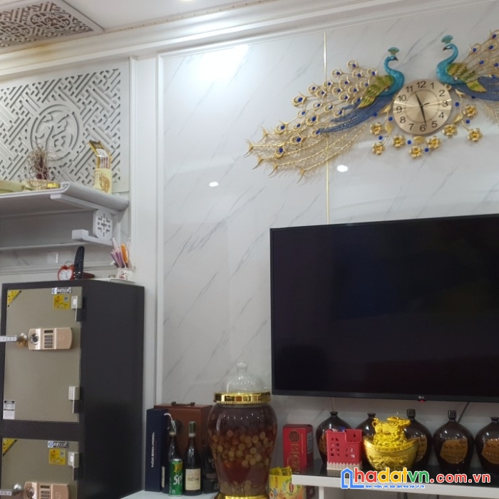 Cần bán căn hộ bắc hà lucky buding, 30 phạm văn  đồng, dịch vọng hậu, cầu giấy , hà nội