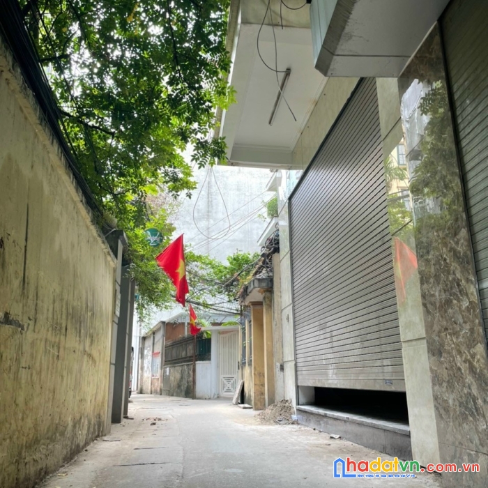 Bán nhà riêng 55.1m2 tại số 108 ngõ 173 đường hoàng hoa thám quận ba đình, vị trí siêu đẹp, giá tốt