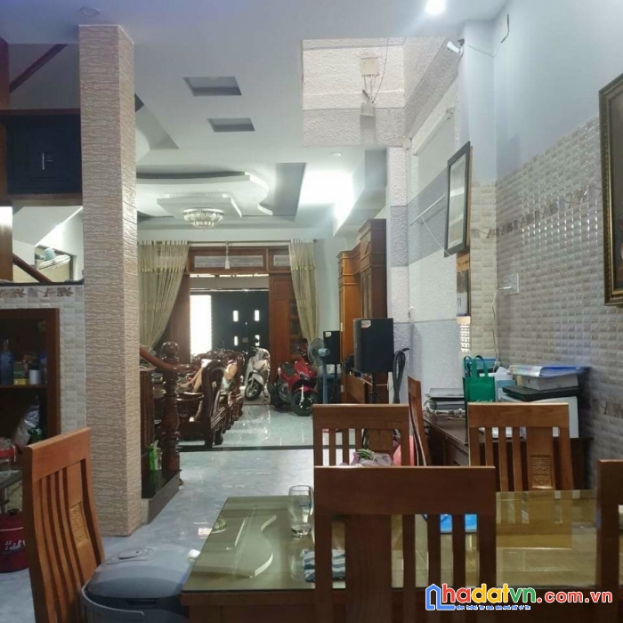 Nhà đẹp, nguyễn đình chính, 3 lầu, 4 x 13.5m, 8.9 tỷ, phú nhuận