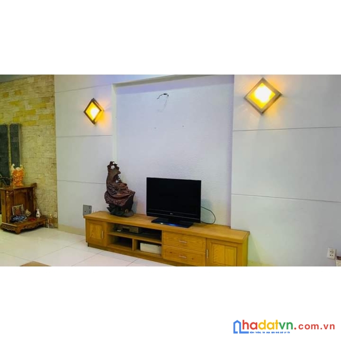 Bán gấp cuối năm nhà mặt tiền đường số quận 7, 80m2, nhỉnh 8 tỷ, dòng tiền 280tr/năm