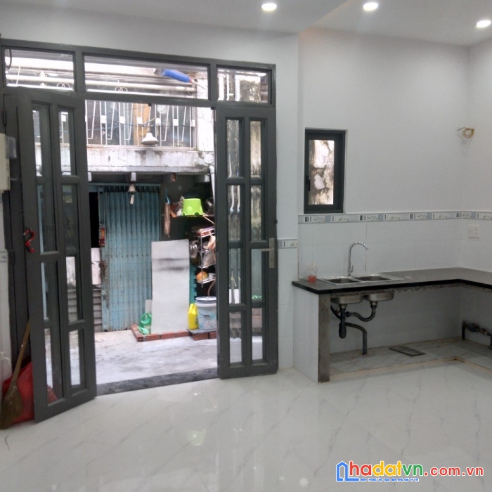 Nhà bán mới gọn đẹp hẻm 43 dạ nam p2q8 giá : 2 tỷ 680