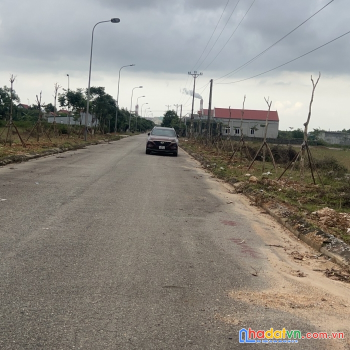 Gđ chuyển nơi ở cần bán lô đất tc đất ở đô thị cách kcn vin, formosa, biển bán kính 3km