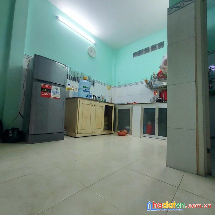 Giảm 1 tỷ, gấp bán nhà đường nguyễn chí kiên quận tân phú, xe hơi tới cửa 50 m2 giá nhỉnh 4 tỷ