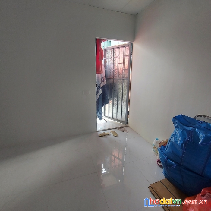 Bán nhà nguyễn lương bằng - ngõ thông - nhà đẹp ở luôn - gần phố