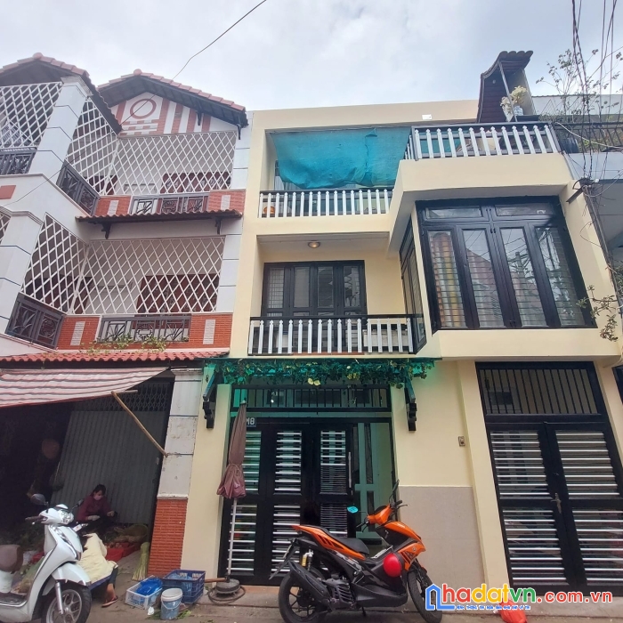 Nhà mặt tiền nguyễn đình chiểu, quận phú nhuận, 72m2, 3 tầng, 13.5 tỷ còn thương lượng