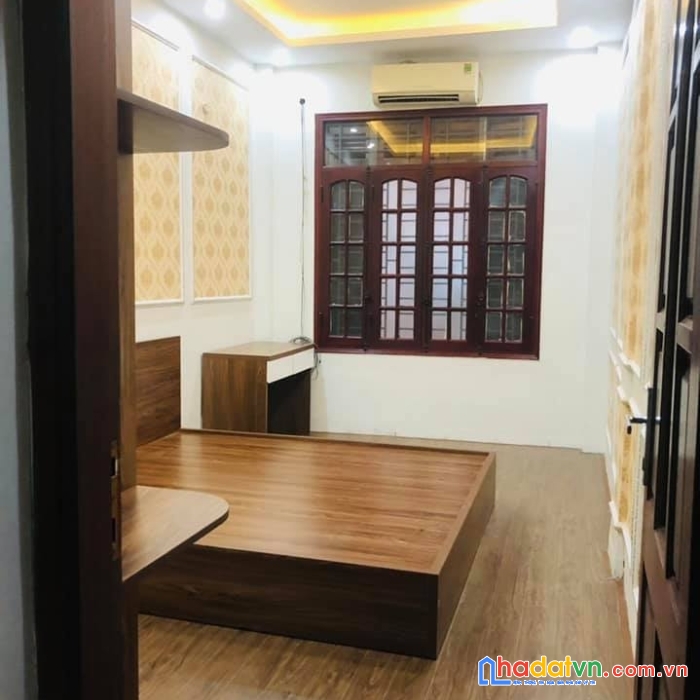Bán nhà giang văn minh, ba đình, đường thông, lô góc, kinh doanh 39m,6t, 5,9 tỷ