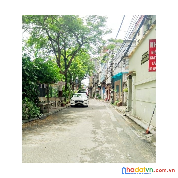 Cần bán gấp nhà lạc long quân tân bình, hẻm 8m, 3 lầu mới, 45m2 giá 6 tỷ.