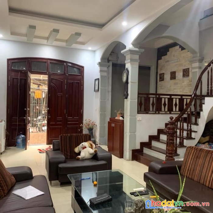 Bán nhà nguyễn khánh toàn cầu giấy, ngõ thoáng sáng, nhà bền đẹp, 45m2 giá chỉ 5 tỷ