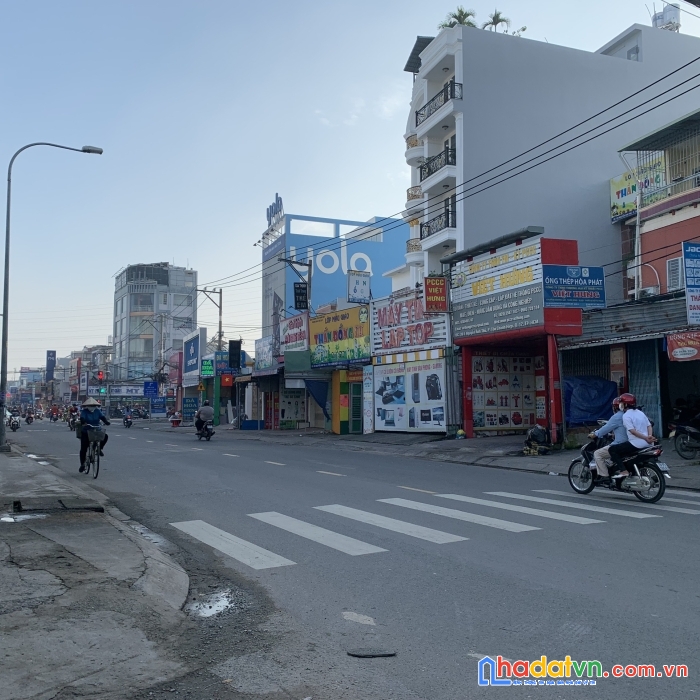 Bán nhà mt lam sơn - hồng hà - airport  tsn, 6.5x20m, 4 tầng - 5pn, 33.9 tỷ