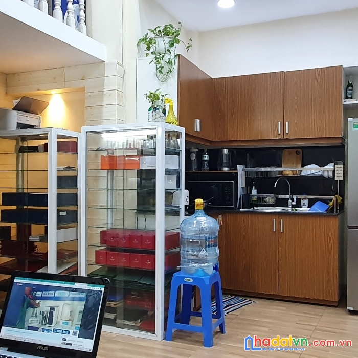 Hot hot – nhà cmt8, q.3, giáp q.1, 2 tầng, 30m2 chỉ nhỉnh 4ty.