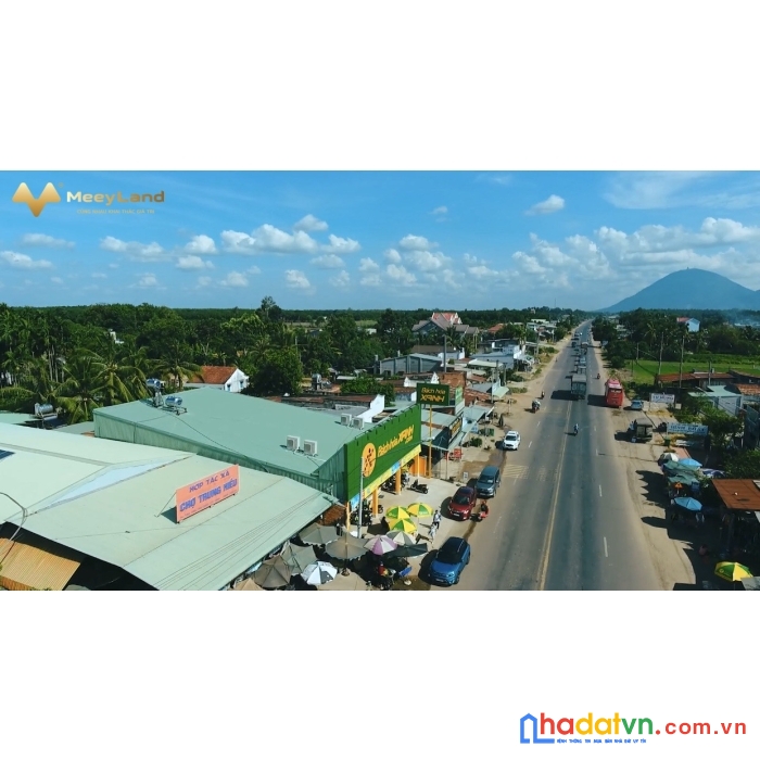 Chính chủ lô góc 10*40 full thổ cư 