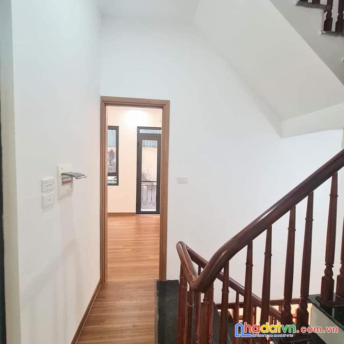 Bán nhà phố khâm thiên: 42m2, 5 tầng, 4 ngủ, ô tô đỗ 10m. chỉ 4.15 tỷ