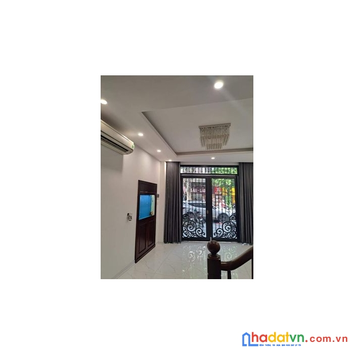 Mặt phố lý thái tổ - hoàn kiếm, kd, ngay ngã tư lò sũ, 28m, 4t, mt: 4.1m,  34 tỷ