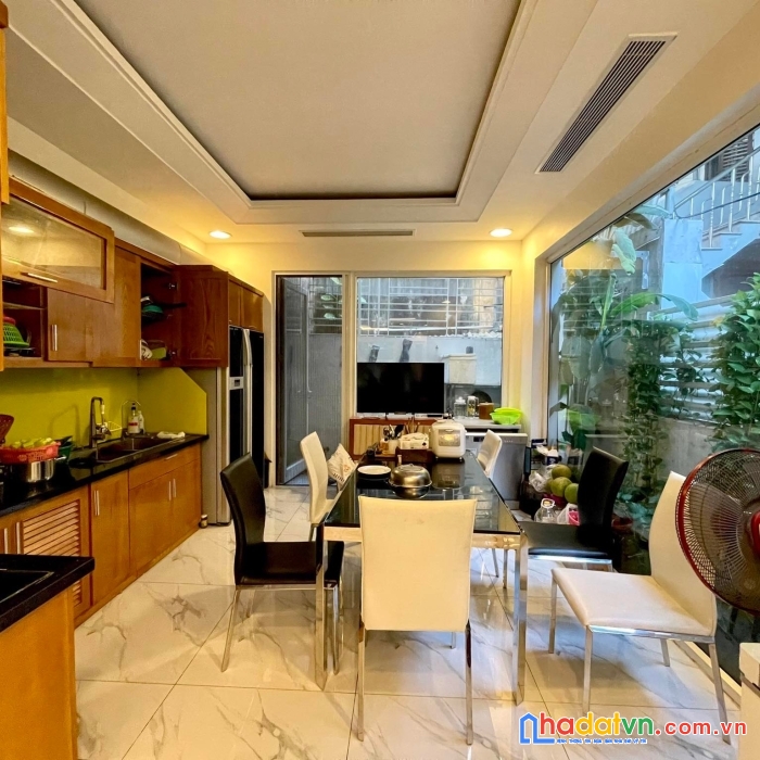 Cho thuê nhà gỉai phóng thanh xuân, đẹp lung linh, full đồ nội thất