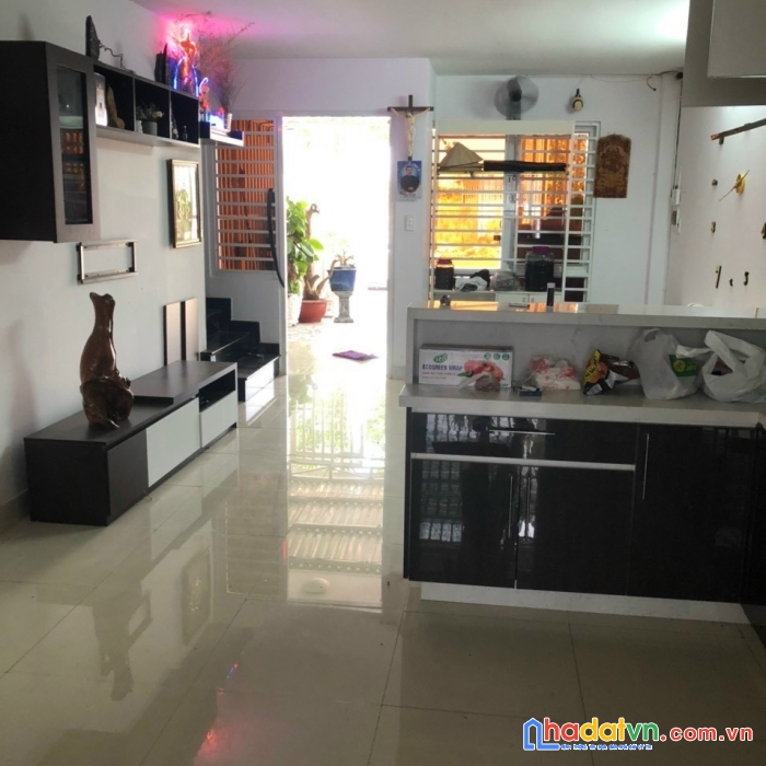 Cần bán nhà mặt tiền đường lớn 30m vị trí đẹp tại huyện nhơn trạch tỉnh đồng nai