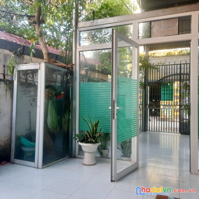 Nhà bán mới hxh 2683 phạm thế hiển p7q8 giá 5 tỷ