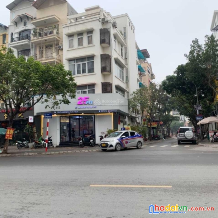Bán nhà lô góc phố nguyễn thị thập- trung hòa nhân chính- thanh xuân 109m x 5 tầng, mt 8m, giá