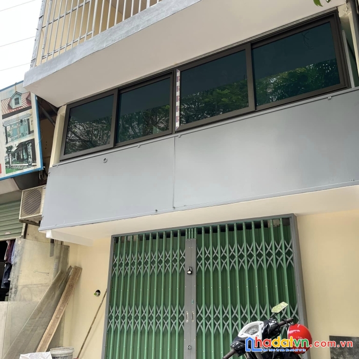 Bán nhà trương định, 1 mặt phố, 1 mặt ngõ, vỉa hè, kinh doanh, chỉ hơn 2 tỷ.