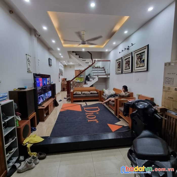 Bán gấp nhà liên mạc - ô tô - hai thoáng vĩnh viễn - nhà dân tự xây - tầm giá dễ bay.84m hơn 4 tỷ
