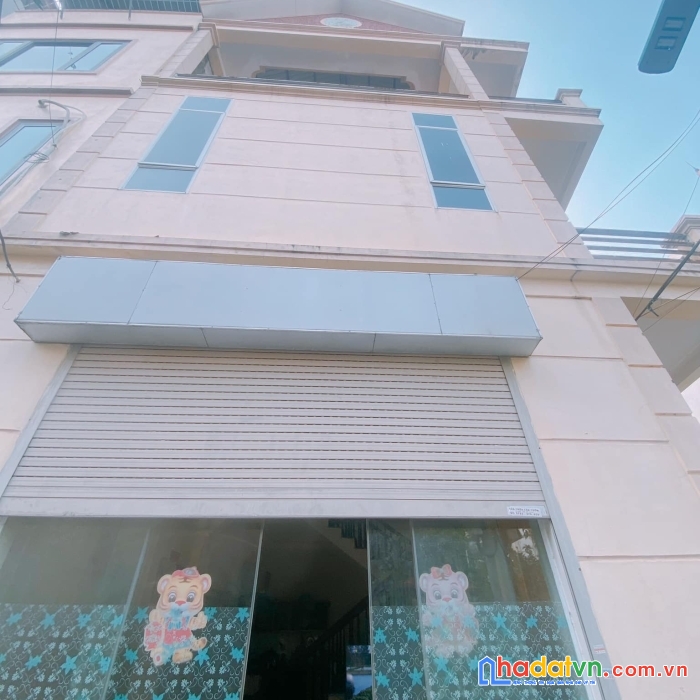 Bán nhà phố xuân thuỷ, cầu giấy, nhà dân xây, cạnh đh sư phạm. dt 45m2, 5 tầng, giá 6.5 tỷ
