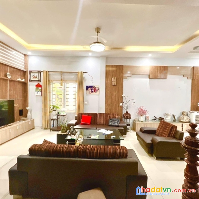 Bán nhà đội cấn 51m2 - ngõ ô tô kinh doanh - 20m ra mặt phố đội cấn - thoáng trước sau