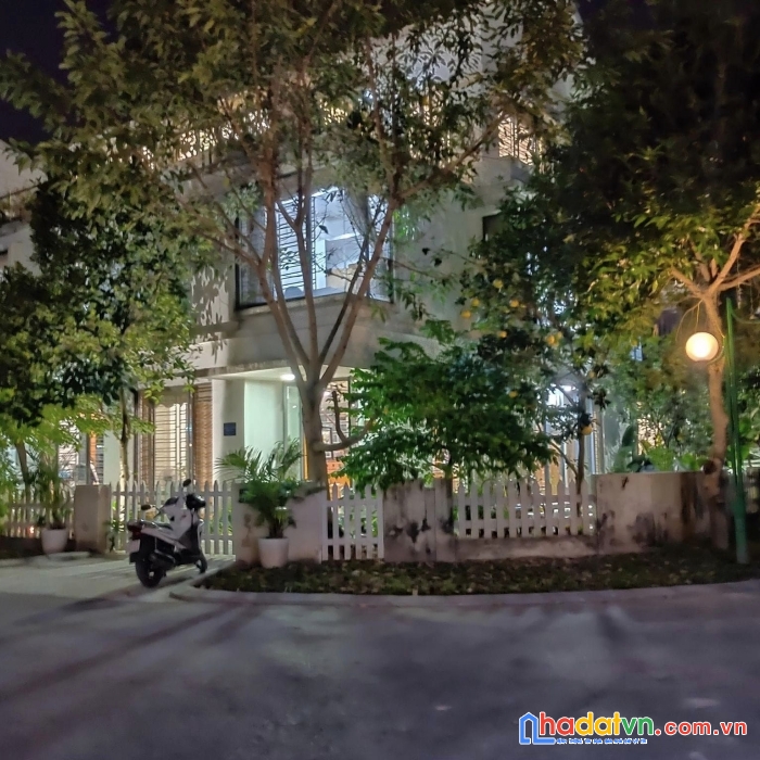 Bán biệt thự đặng xá - vị trí đỉnh - tiện ích 5 sao - chất lượng singapore - lô góc .