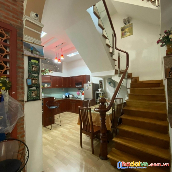 Bán gấp nhà 5 phòng, phan văn trị, bt, 5m x 11m, 6.2 tỷ