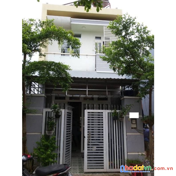 Nhà hẻm xe ba gác ngay chợ cây da sà sổ sẵn 2tỷ850