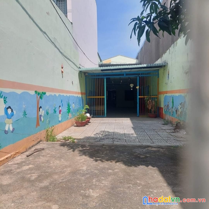 Bình tân, mặt tiền kinh doanh trần thanh mại, ngay chợ bà hom, 3p qua tên lửa, ngang hiếm 5m, nhà