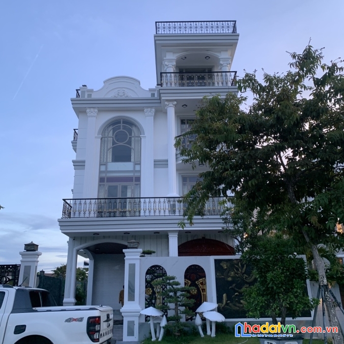 Chủ cần bán nhà biệt thự euro villa 2 , lô 4 b2.13 khu đô thị sinh thái ven sông hòa xuân, quận
