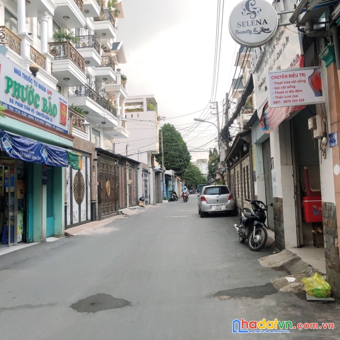 Black friday, giảm sập sàn nhà mới rộng 5m, 70m2, hẻm 467 lê đức thọ, sát lotte, 4.5 tỷ.