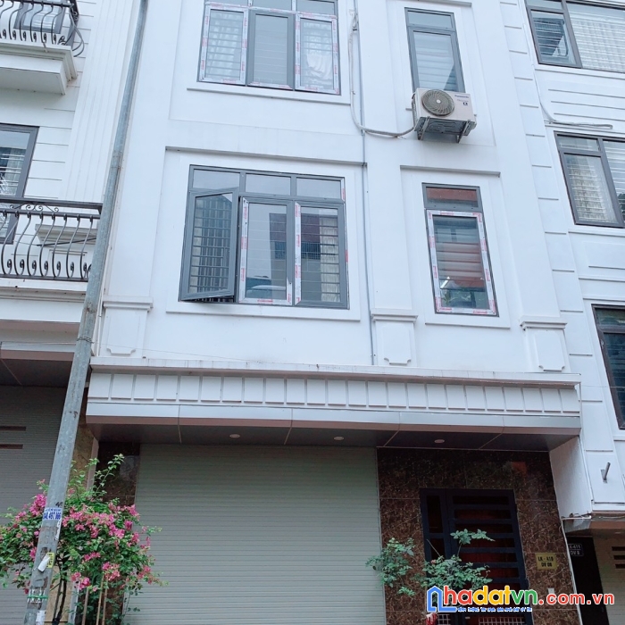 Bán nhà triều khúc, hà đông, 30m2- 5 tầng- mặt tiền khủng 6m - ô tô đỗ gần 30m _ kinh doanh online